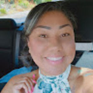 Meet your Posher, Donita